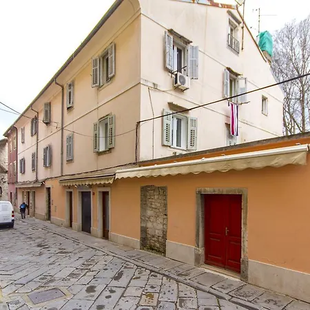 Apartman Center Studio Lino